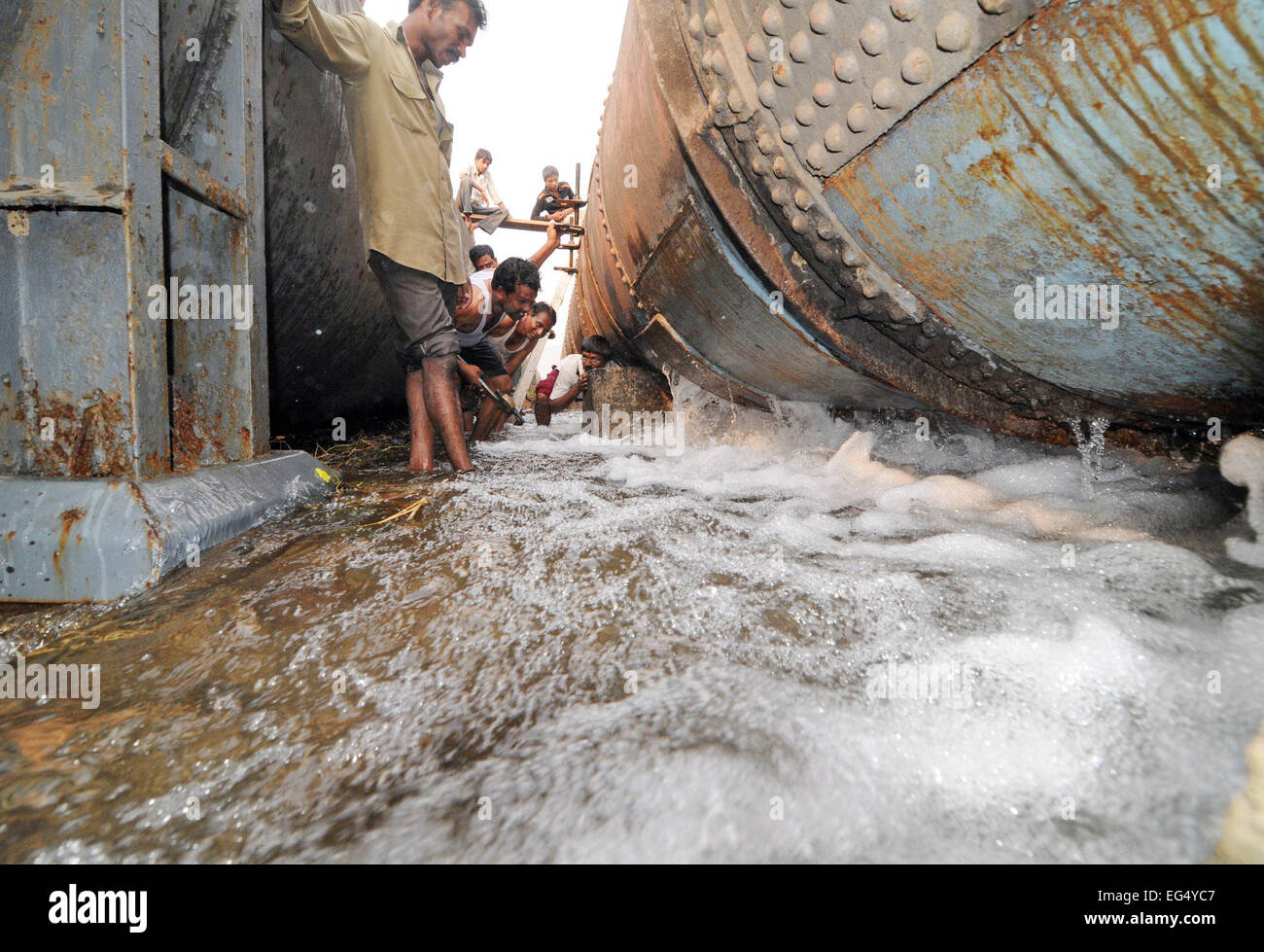 the Bhiwandi water pipeline Mumbai, one of the major supply pipes for