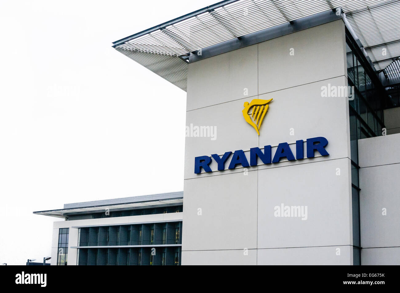 ryanair corporate headquarters airside business park ryanair corporate headquarters airside business park
