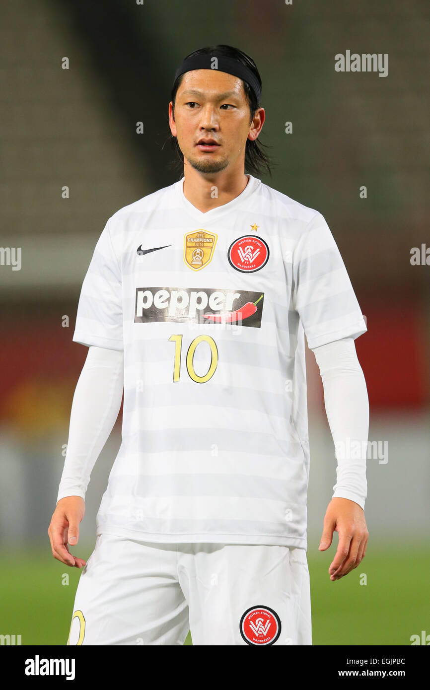 Ibaraki, Japan. 25th Feb, 2015. Yojiro Takahagi (Wanderers Stock Photo