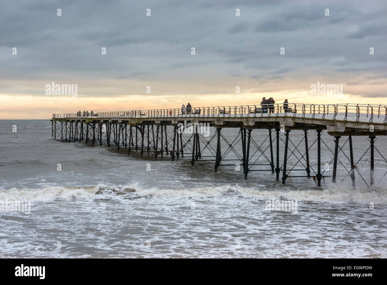 the-sun-begins-to-set-over-saltburn-by-t