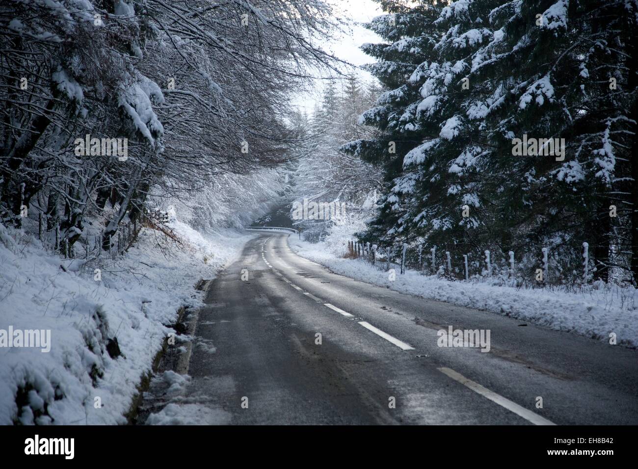 Snow scene on Snake Pass, Peak District National Park, Derbyshire Stock