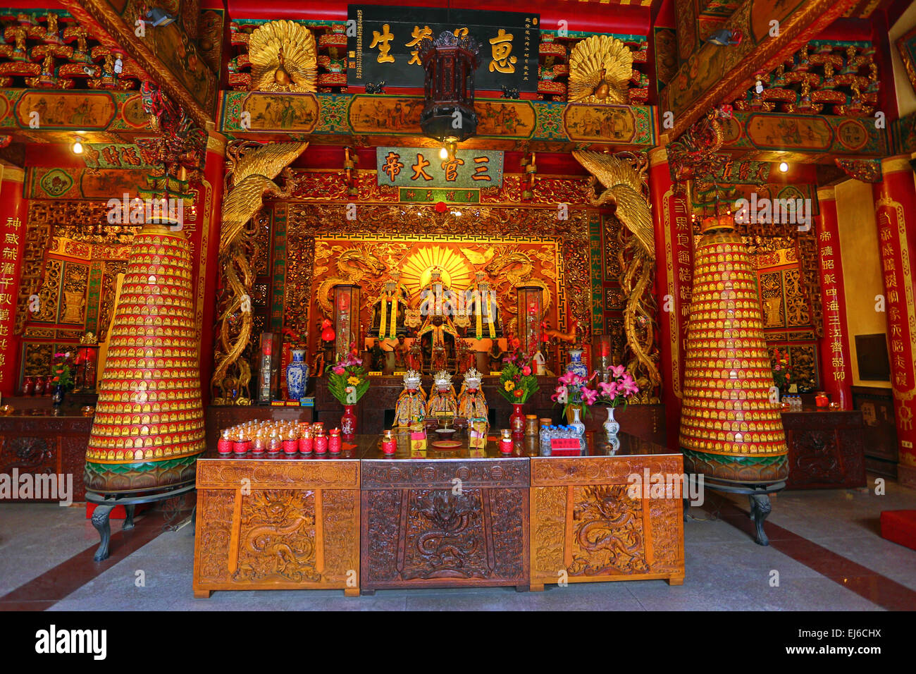 Buddhist Temple in Tainan, Taiwan Stock Photo 80046902 Alamy