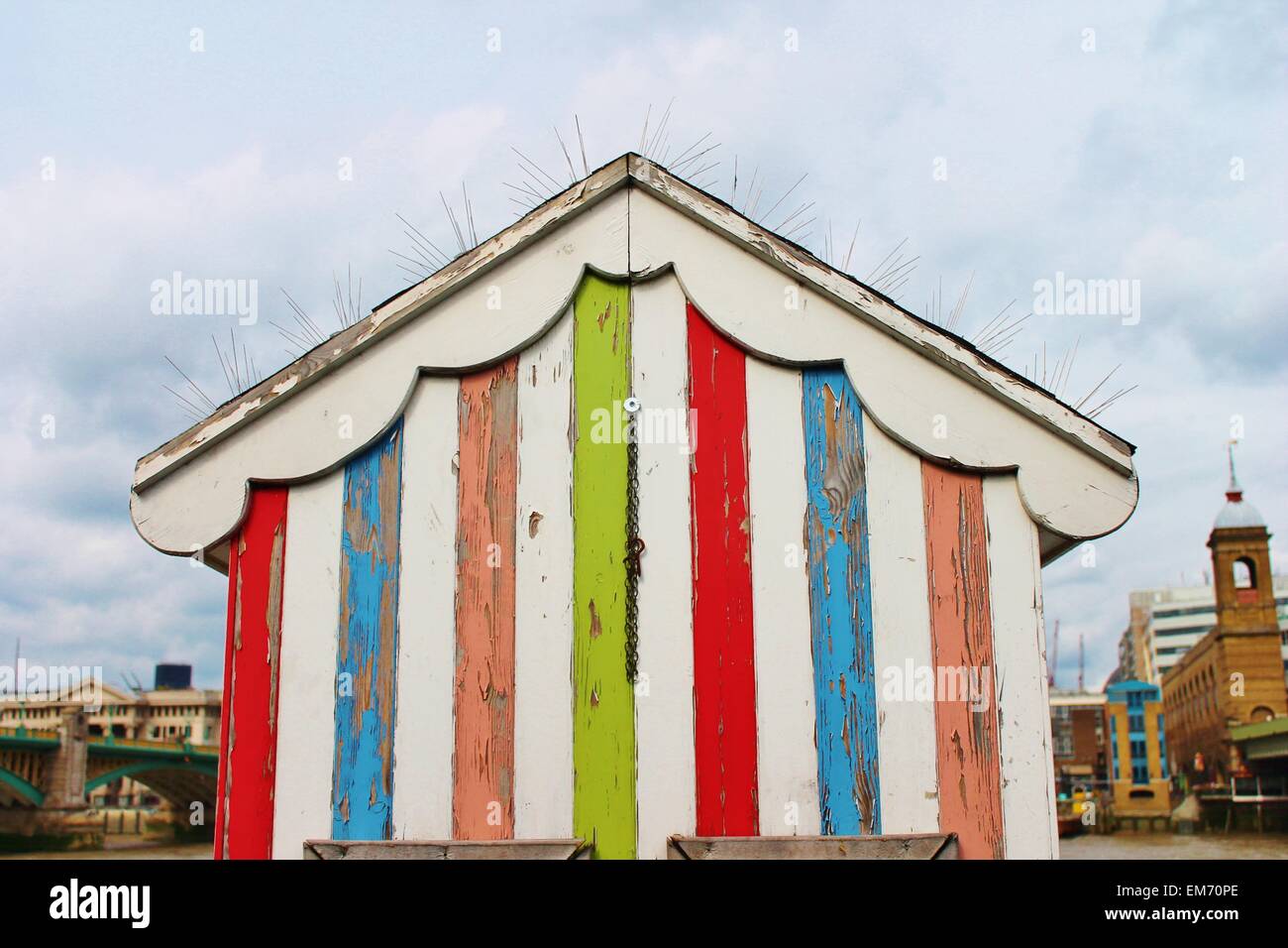 Victorian striped paint 'Beach hut' seaside style ice cream hut Stock