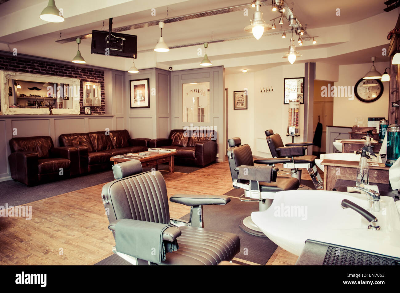 Men's Barber Shop Retro Styled Interior Design Stock Photo - Men's Barber Shop Retro Styled Interior Design men's barber shop retro styled interior design stock photo - men's barber shop retro styled interior design