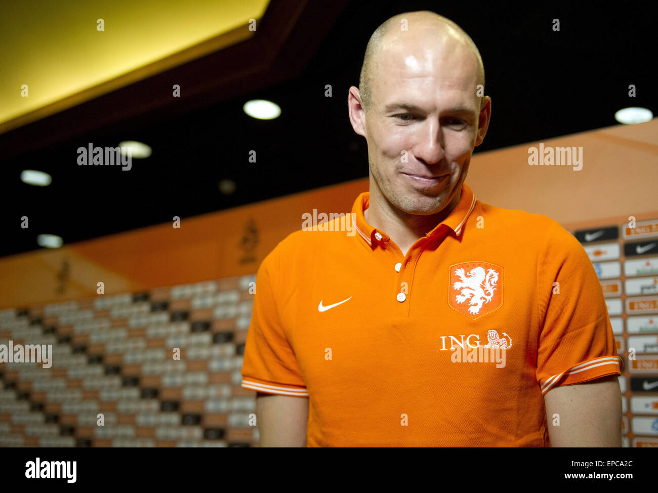 Players from the Dutch national football team talk to the press ahead