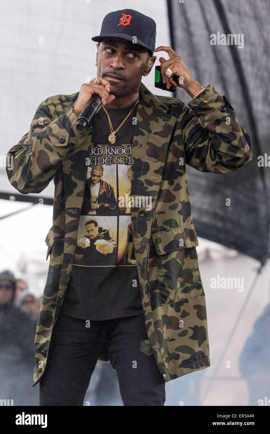 Shakopee, Minnesota, USA. 24th May, 2015. Rapper BIG SEAN performs