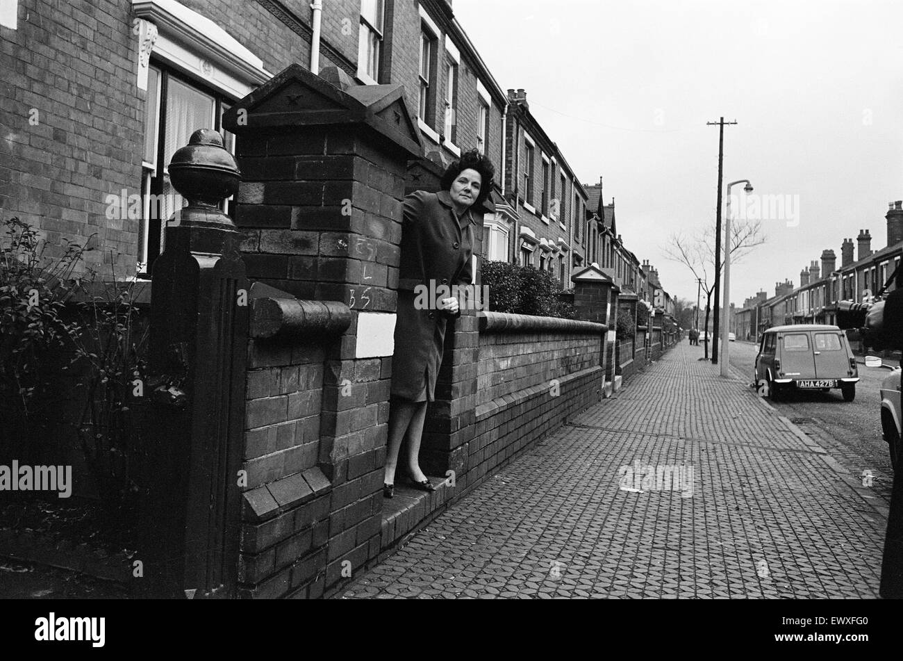 Marshall Mobile Homes >> Marshall Street, Smethwick, a town in the Sandwell Metropolitan Stock Photo, Royalty Free Image ... Marshall Mobile Homes >> Marshall Street, Smethwick, a town in the Sandwell Metropolitan Stock Photo, Royalty Free Image ...