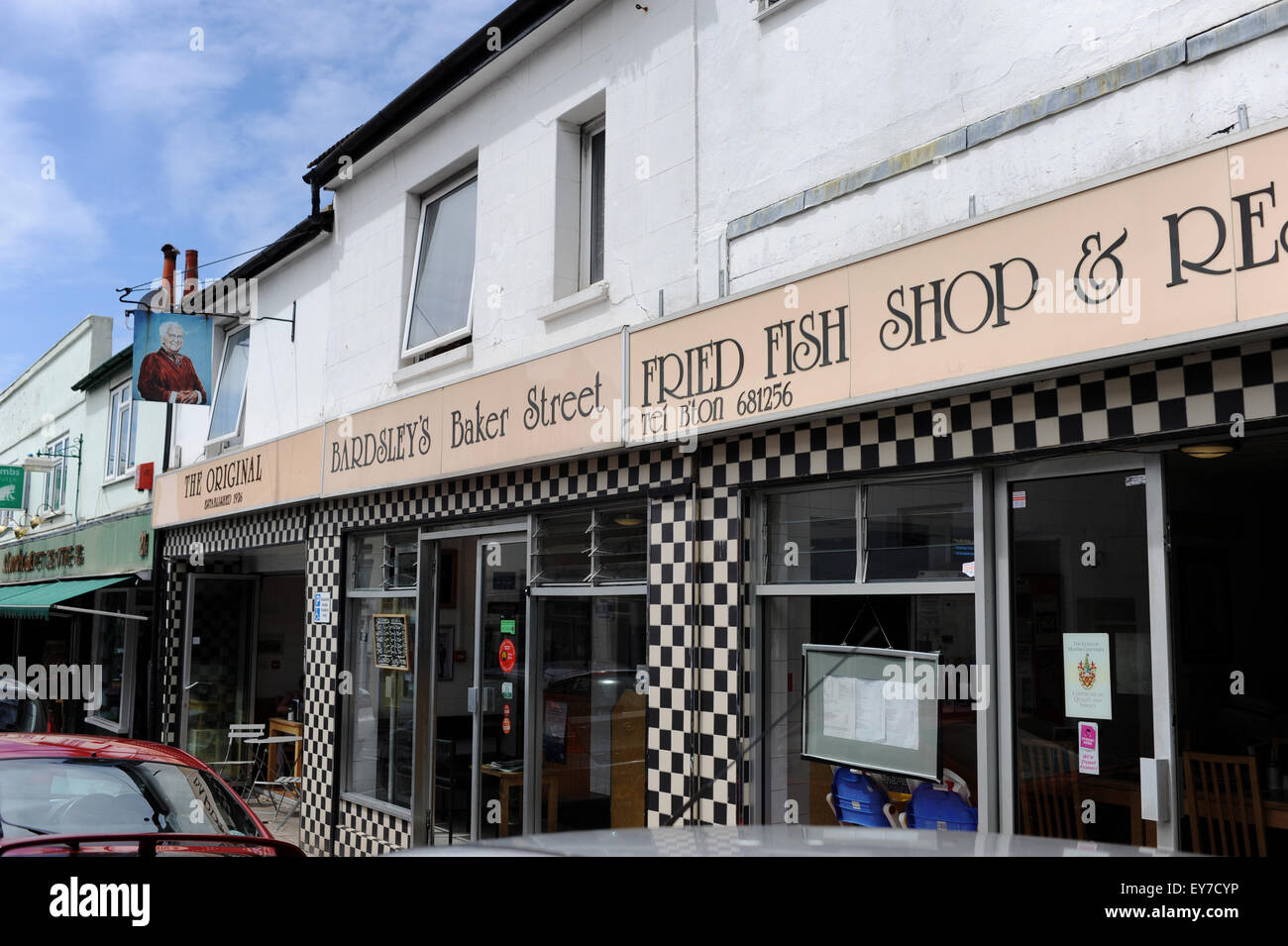 The famous Bardsley's Fried Fish Shop and restaurant in Baker Street