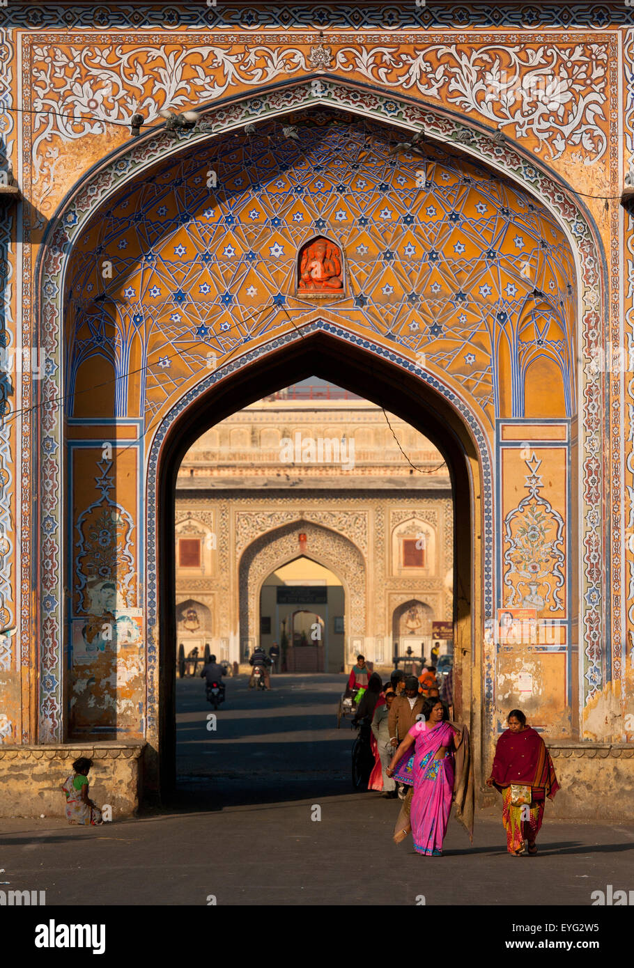 India, Rajasthan, Looking through old city gates to City Palace Stock Photo, Royalty Free Image