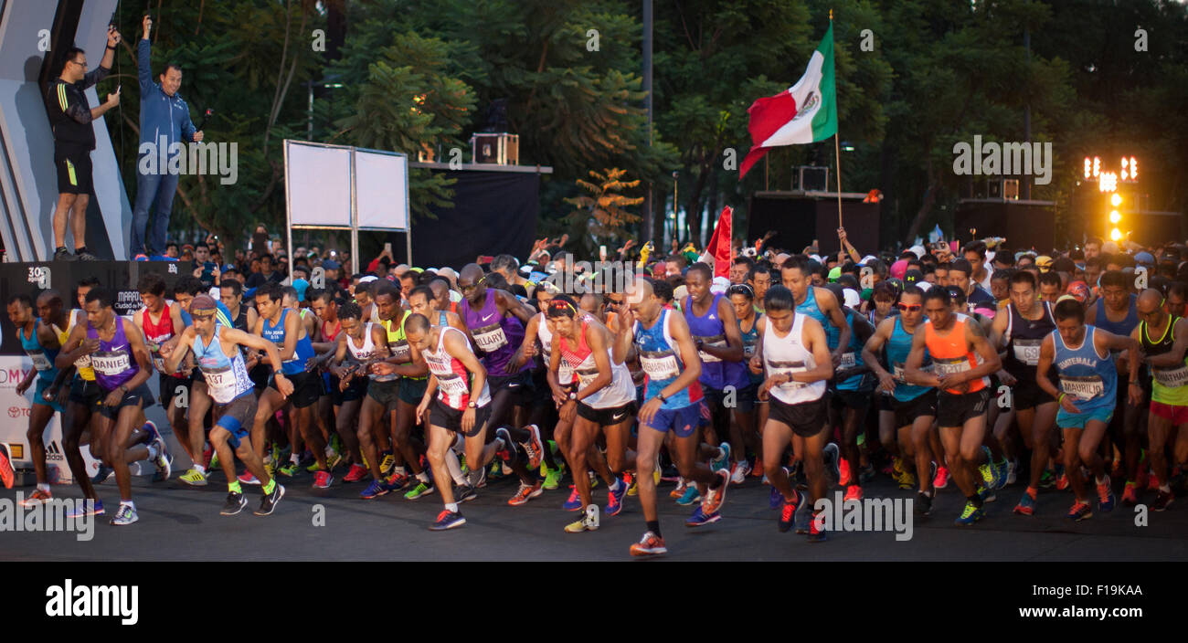 Mexico City, Mexico. 30th Aug, 2015. Runners take part in the 33rd Stock Photo 86879250 Alamy