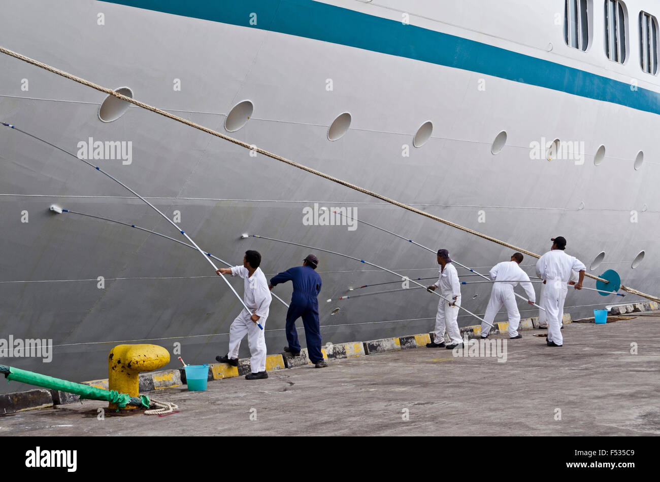 Ship painter at work Stock Photo, Royalty Free Image 89195241 Alamy