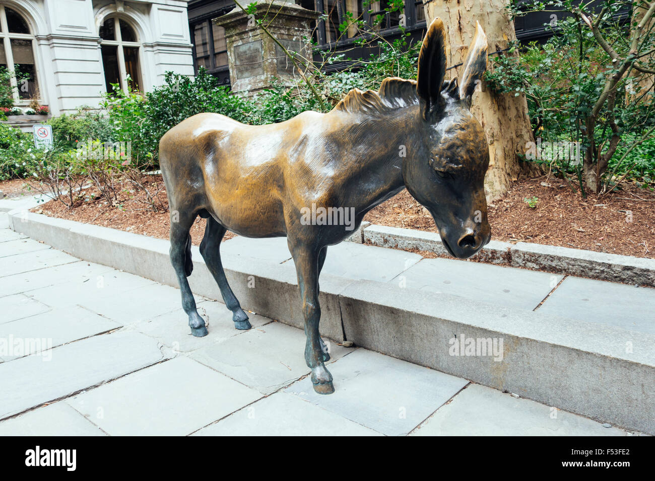 democratic donkey statue boston old city hall Stock Photo, Royalty Free