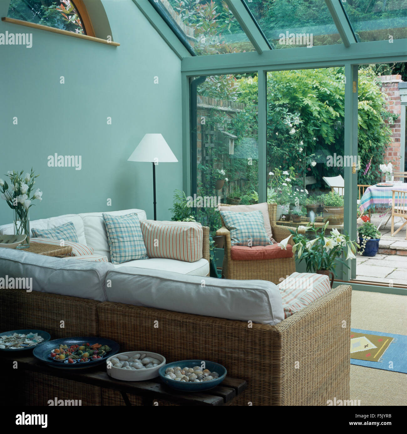 Traditional furniture extensions stock photos & traditional ...