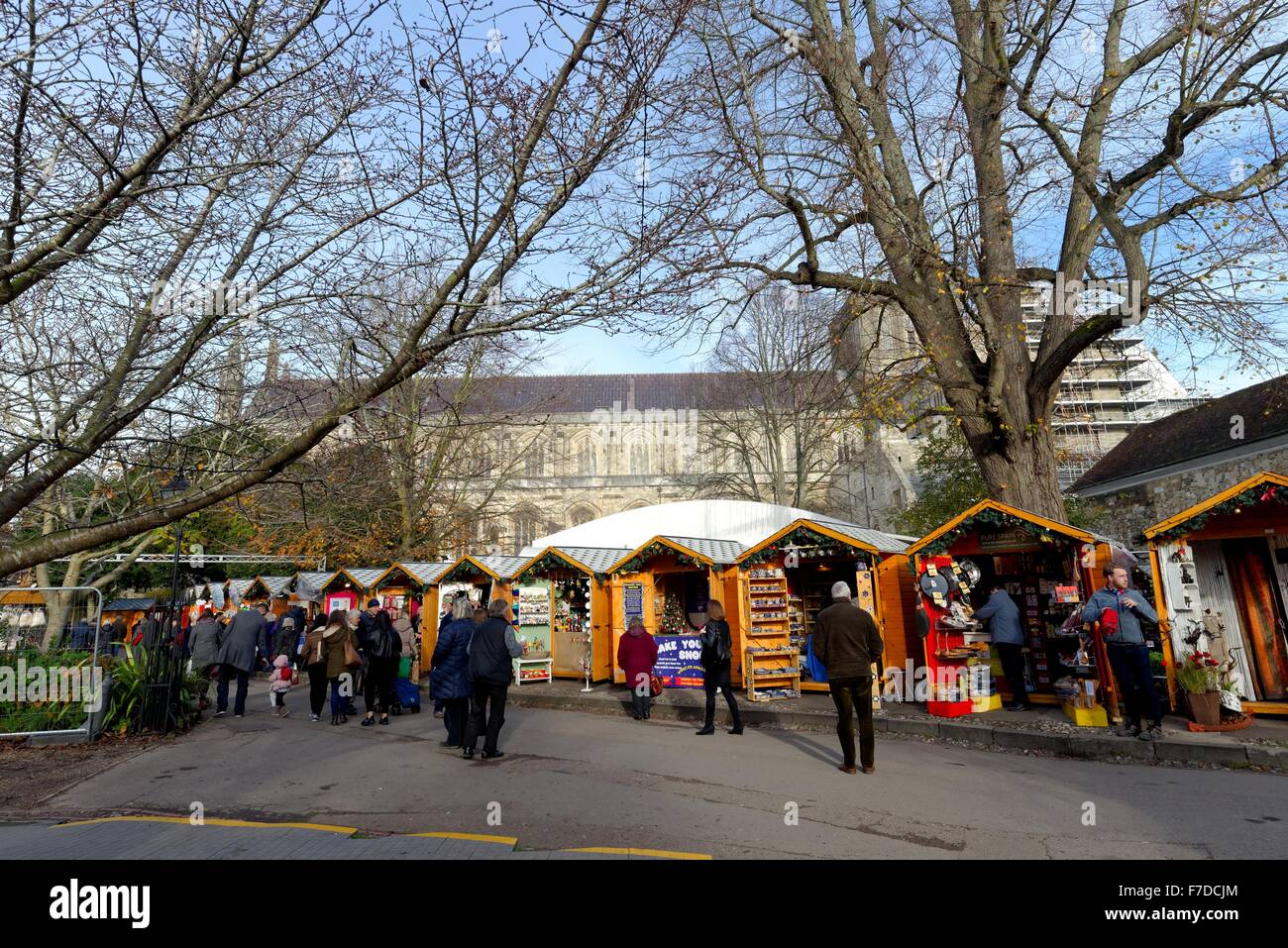 Christmas market in the grounds of Winchester cathedral Hampshire Stock Photo, Royalty Free