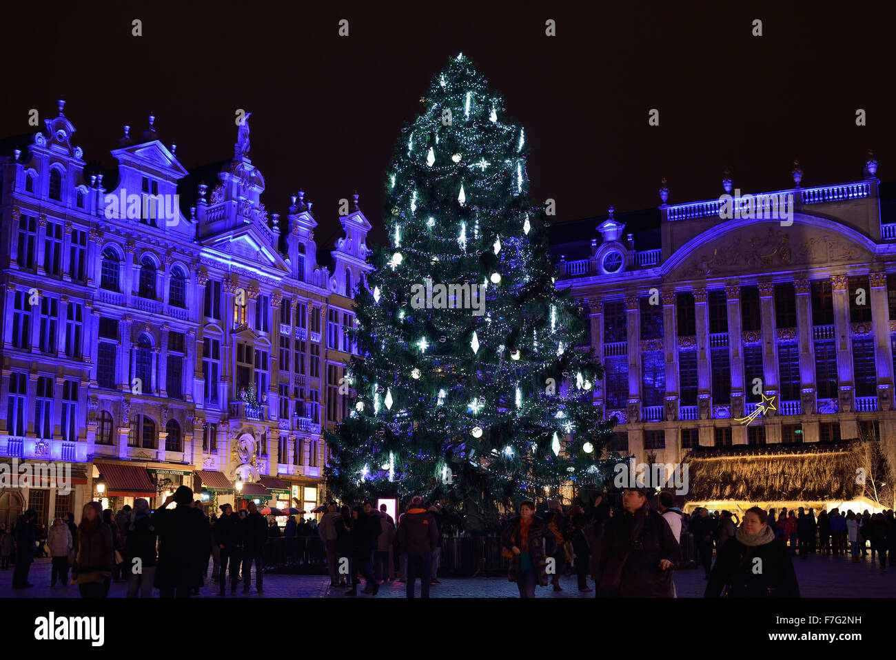 brussels belgium december 27 2015 illuminated christmas brussels belgium december 27 2015 illuminated christmas