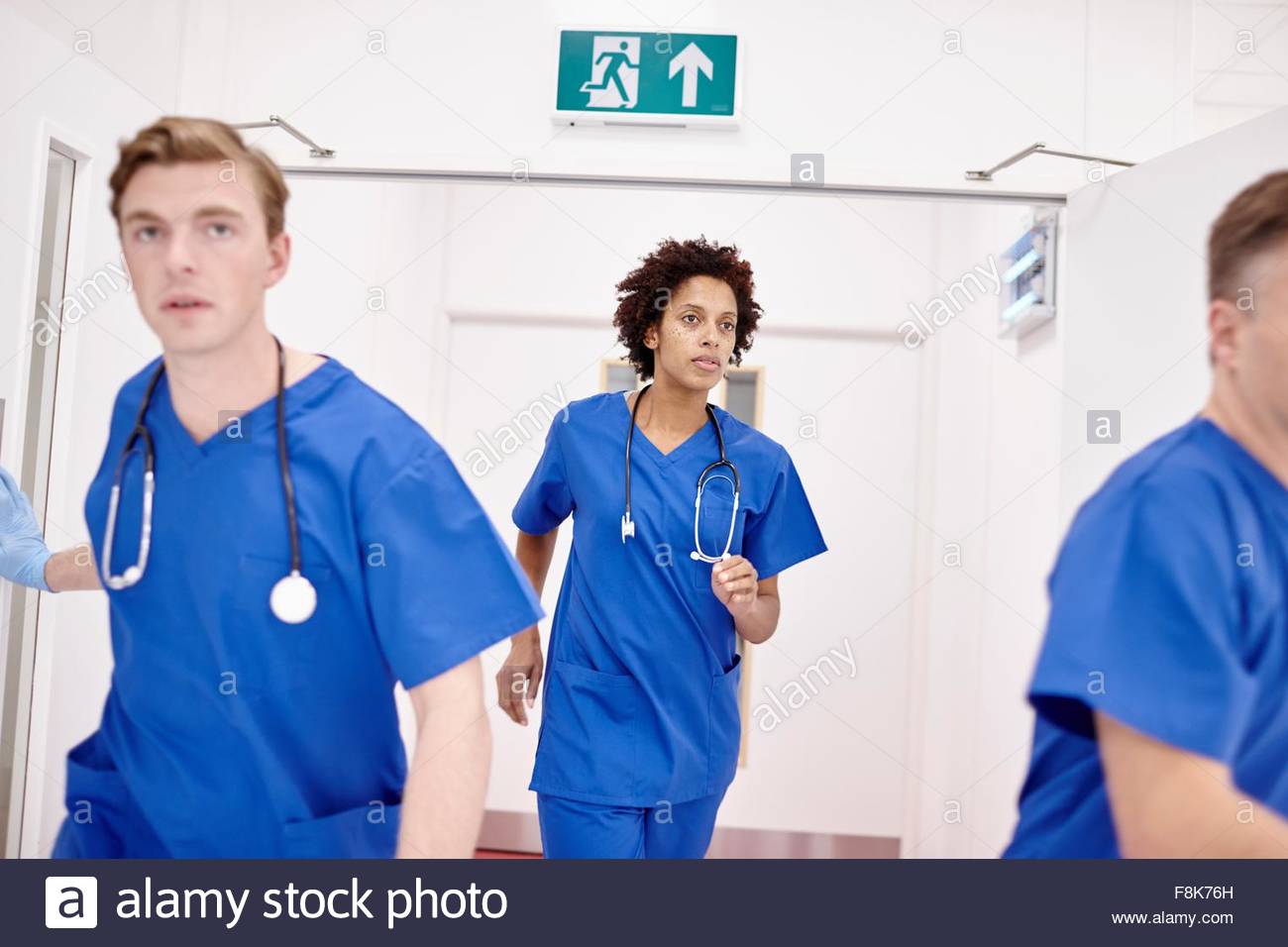 running an emergency room Average emergency room costs vary wildly based on treatment, but a 2013 national institute of health study put the median cost at $1,233 other estimates push it to as. running an emergency room Average emergency room costs vary wildly based on treatment, but a 2013 national institute of health study put the median cost at $1,233 other estimates push it to as.