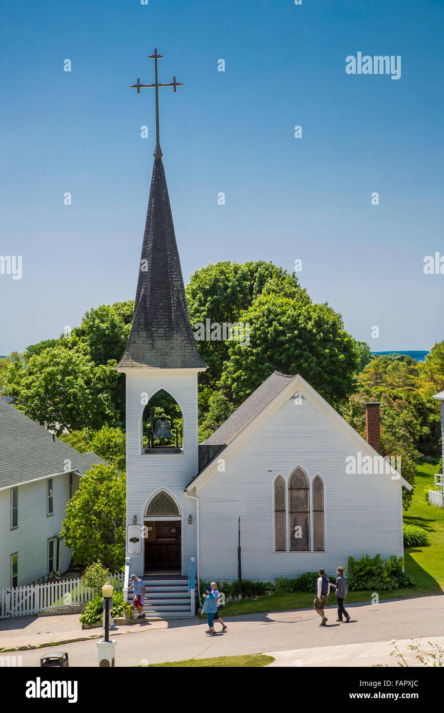 Nice Episcopal Church News #1: Trinity-episcopal-church-on-mackinac-island-michigan-FAPXJC.jpg Nice Episcopal Church News #1: Trinity-episcopal-church-on-mackinac-island-michigan-FAPXJC.jpg