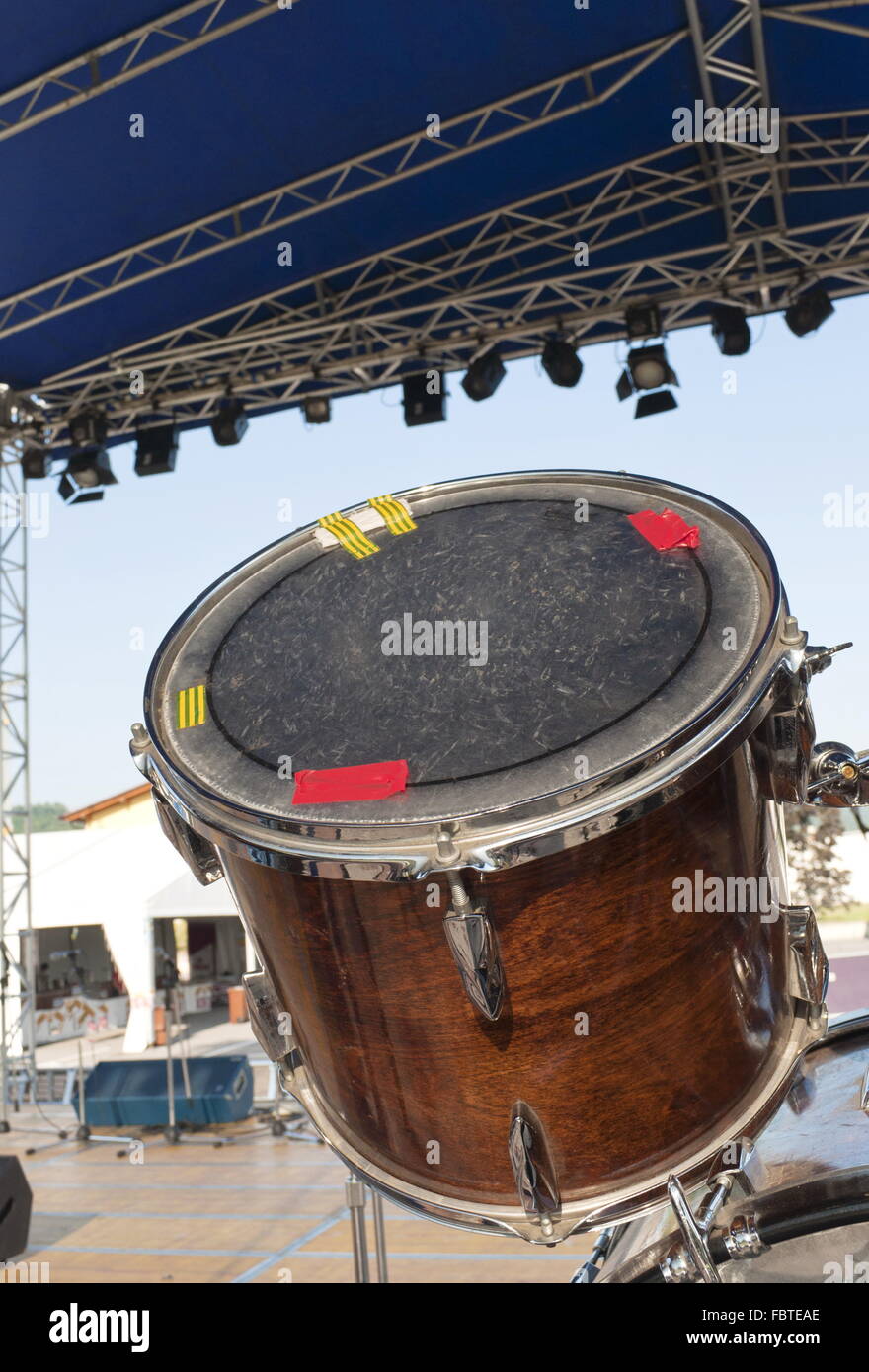 Live Drums Hi Res Stock Photography And Images Alamy