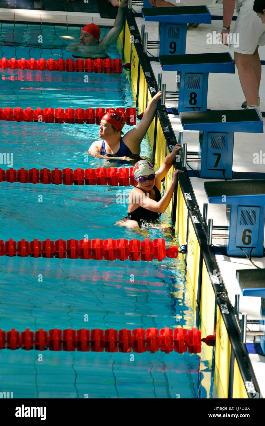 Swimming contestants in pool, Special Olympics Dublin 2003 Stock Photo