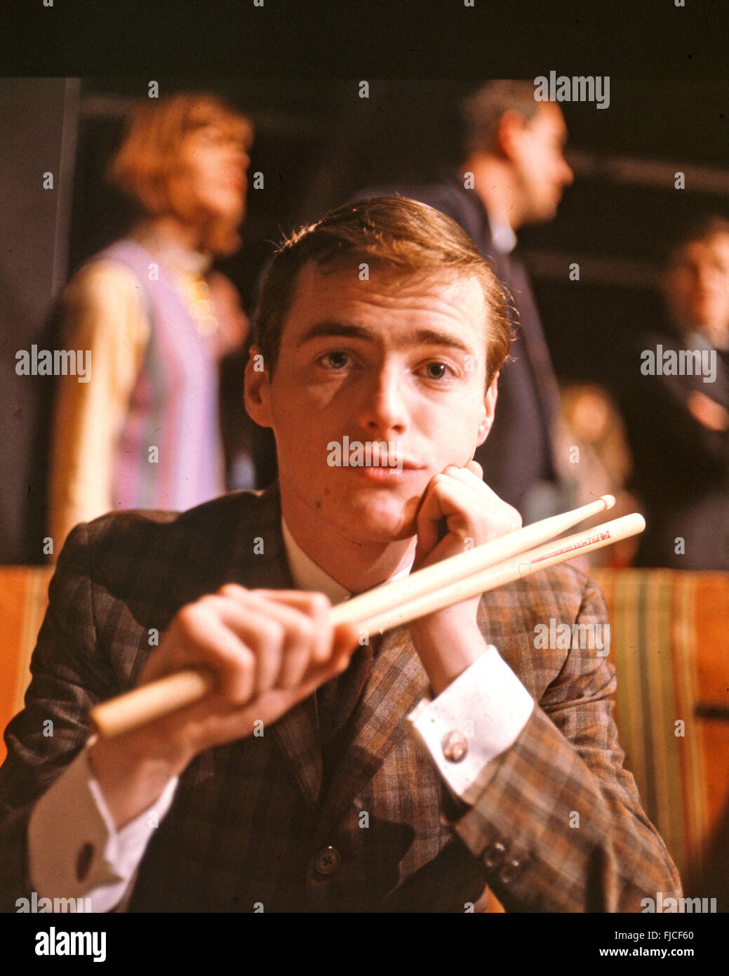 ENGLISH POP MUSIC english pop music: