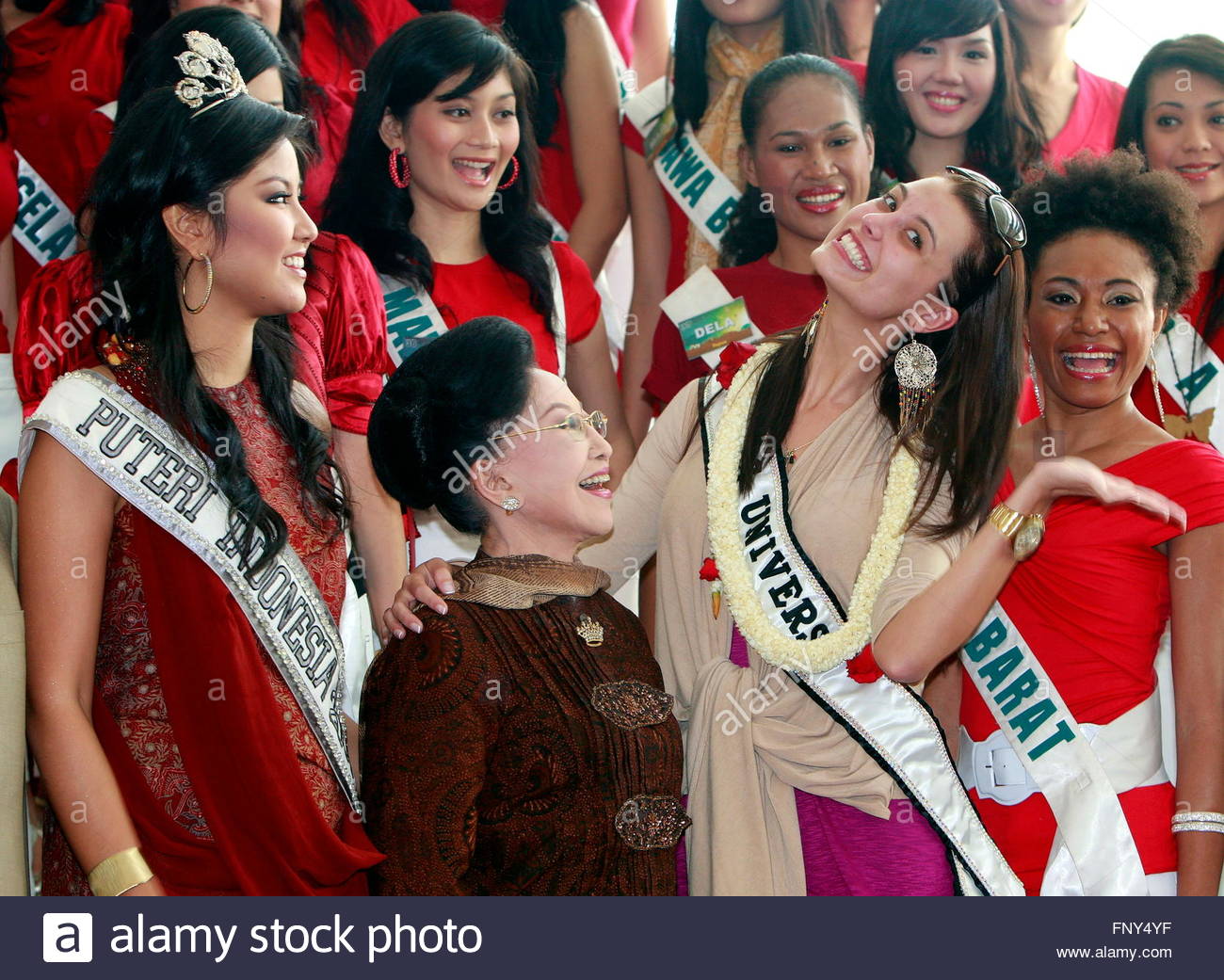 the-newly-crowned-miss-universe-stefania