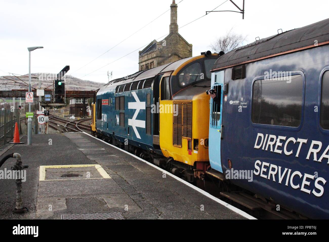Class 37, Mary Queen of Scots, hauled passenger train Stock