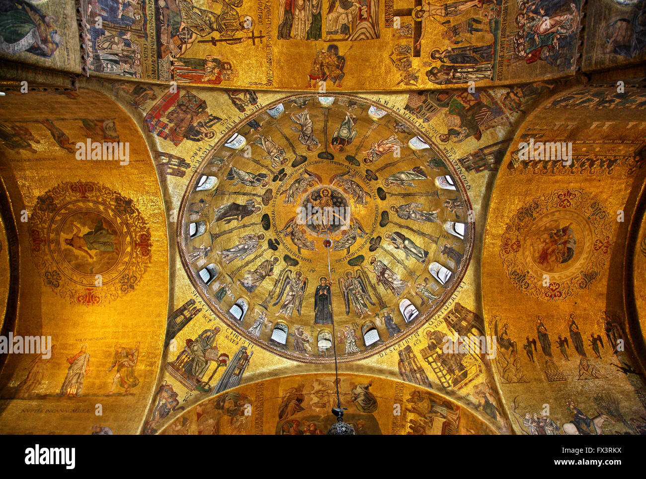 Amazing mosaics inside the Basilica di San Marco (St Mark