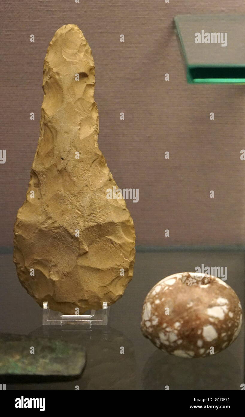 Pottery Mesopotamia tools, from Ur. Dated 15th Century BC Stock Photo