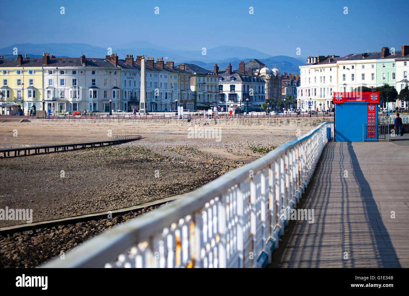 Llandudno, Conwy County, North Wales, UK. 13th May 2016. UK Weather
