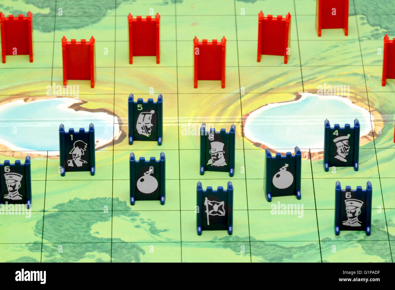 Stratego Board Game With Pieces Stratego Board Game With Pieces
