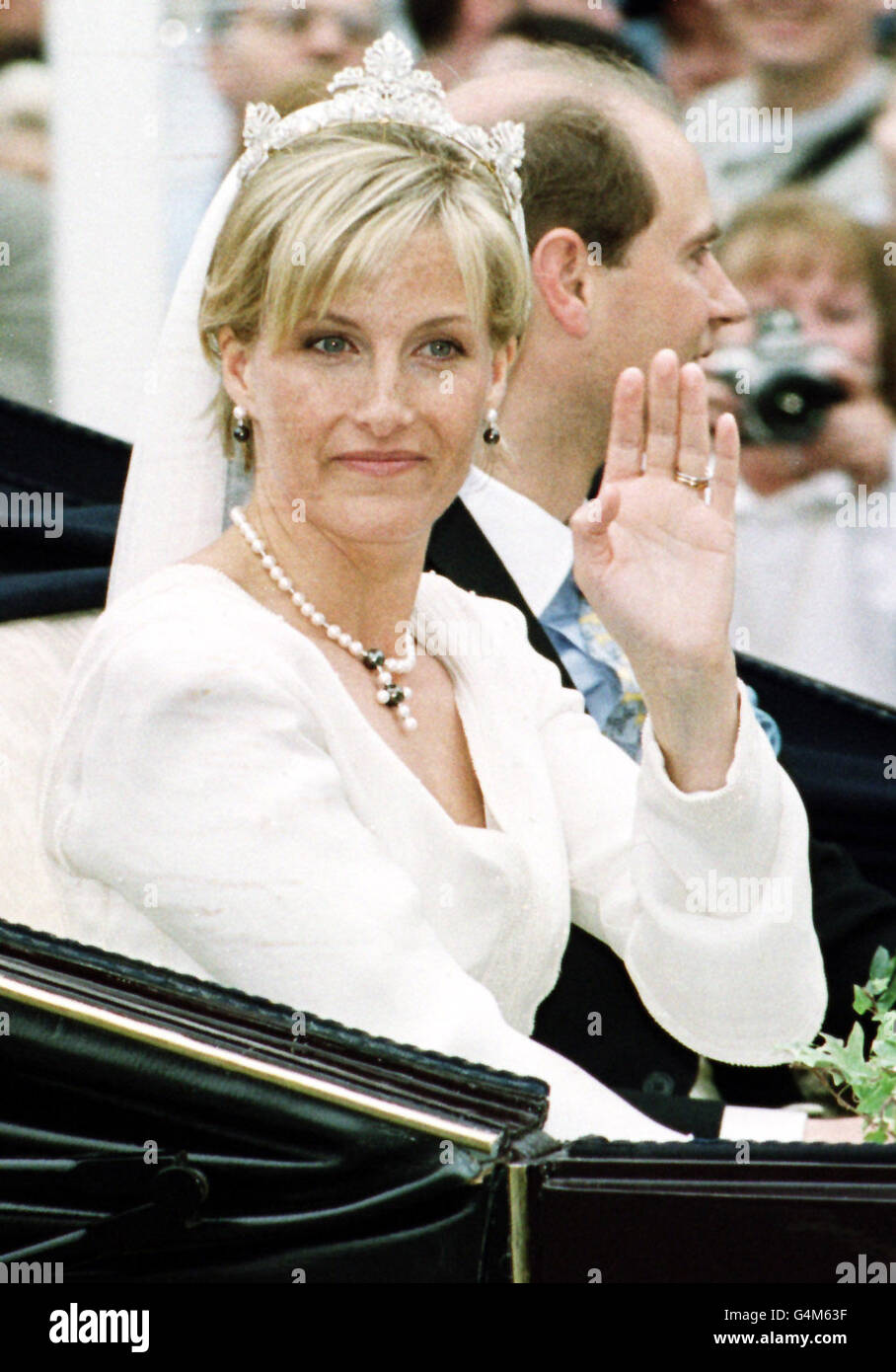 Royalty Prince Edward & Sophie RhysJones Marriage St