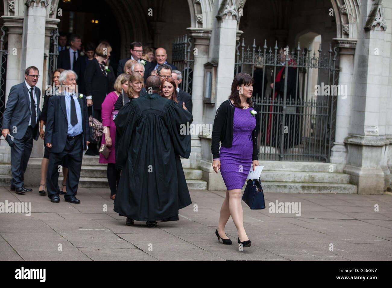 cox murder leaves uk in