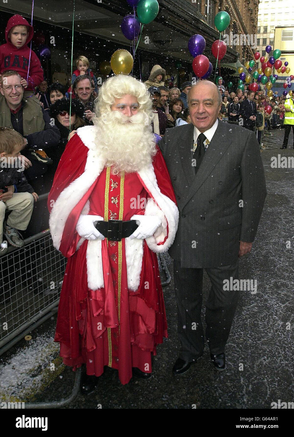 Harrods Father Christmas Stock Photo, Royalty Free Image 107046437 Alamy