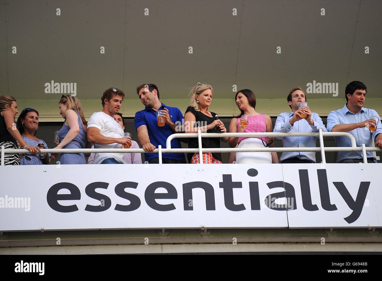 Cricket Friends Life T Surrey V Hampshire The Kia Oval Stock