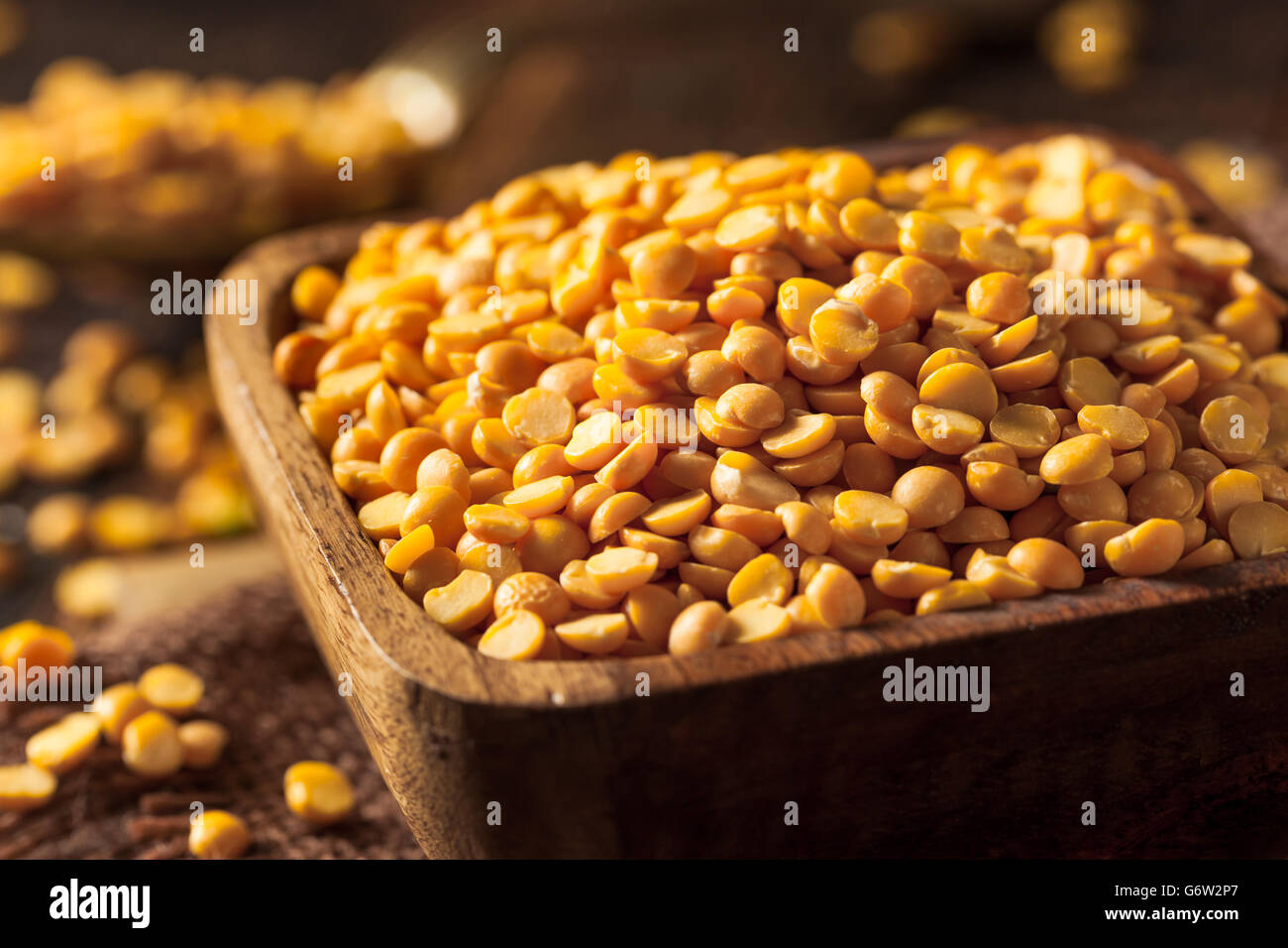 Yellow Split Peas Hi Res Stock Photography And Images Alamy