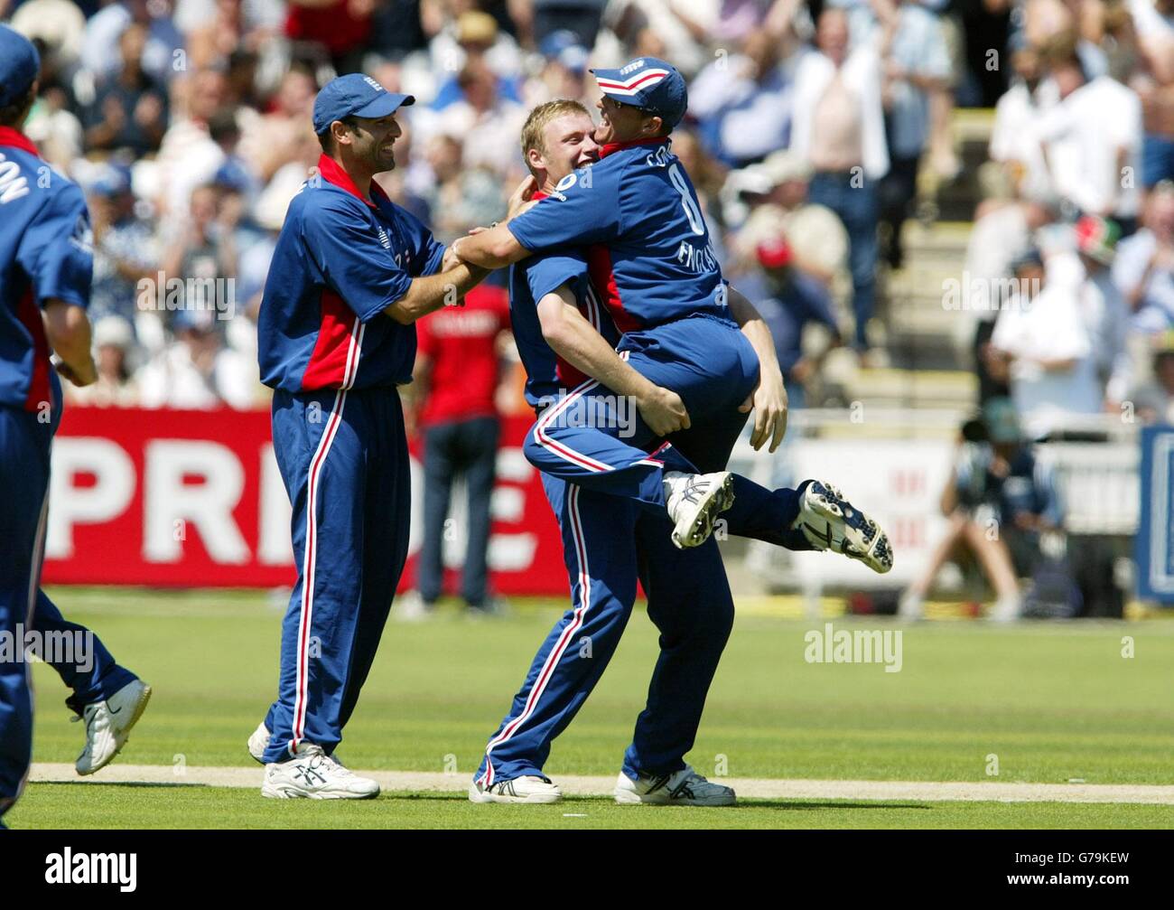 Sport Cricket Celebrating Hugging Darren Gough Andrew Flintoff Hi Res