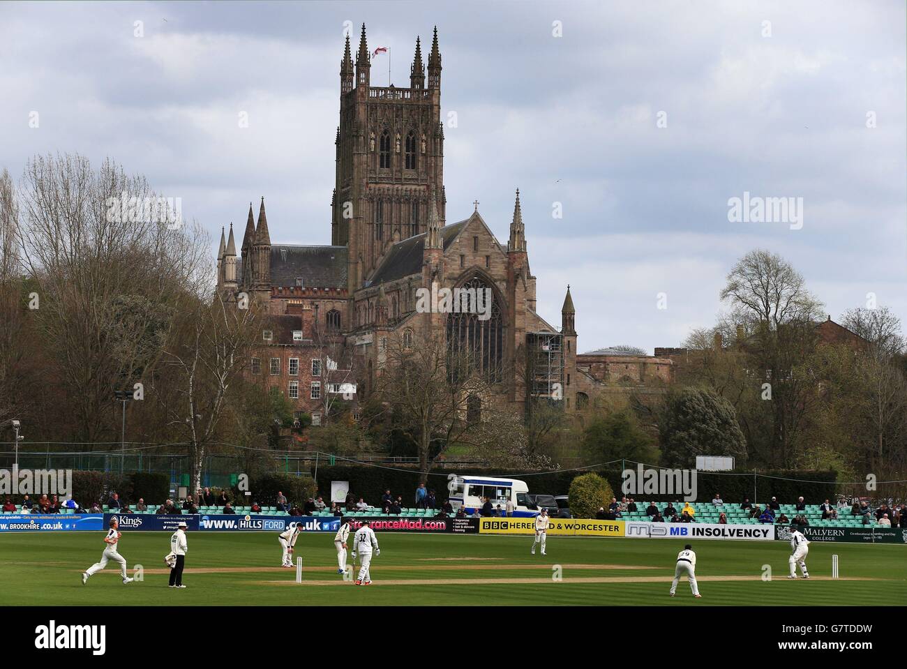 Cricket Lv County Championship Worcestershire Yorkshire Day One New