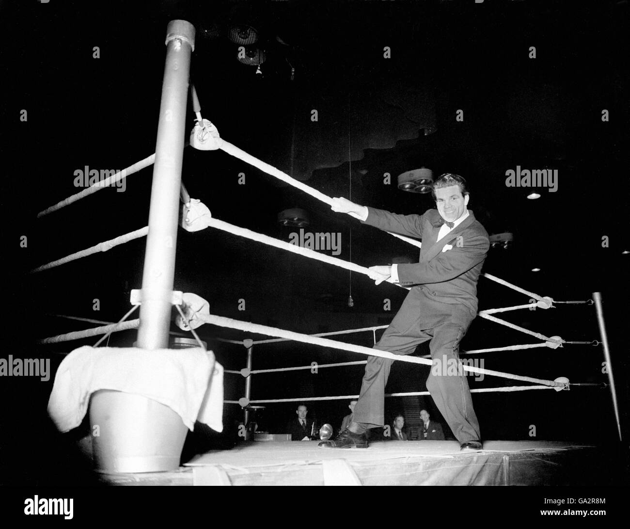 Boxing Freddie Mills Stock Photo, Royalty Free Image 109470948 Alamy(09)