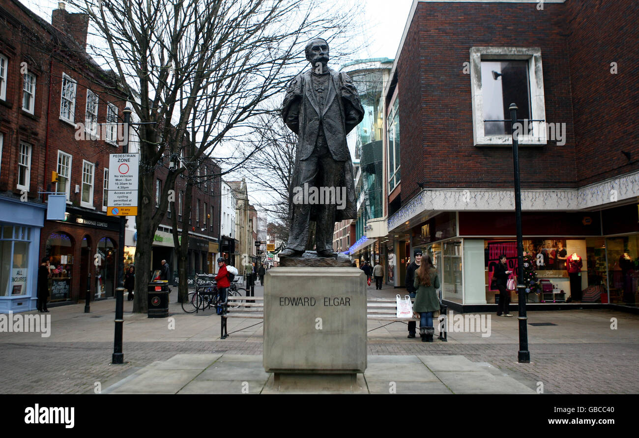 Edward Elgar Statue Worcester Stock Photo, Royalty Free Image