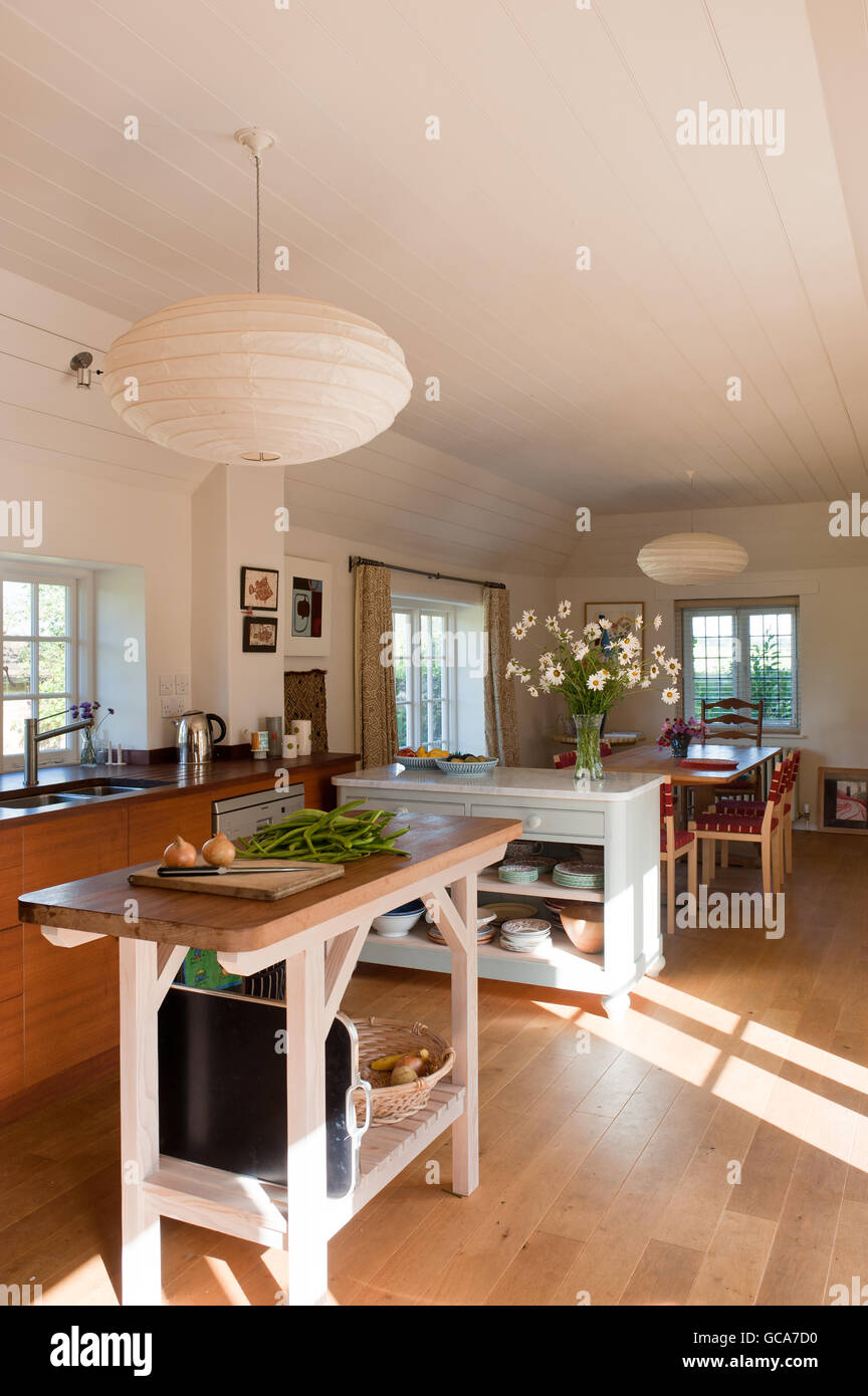 open plan kitchen stock photos & open plan kitchen stock images open plan kitchen stock photos & open plan kitchen stock images