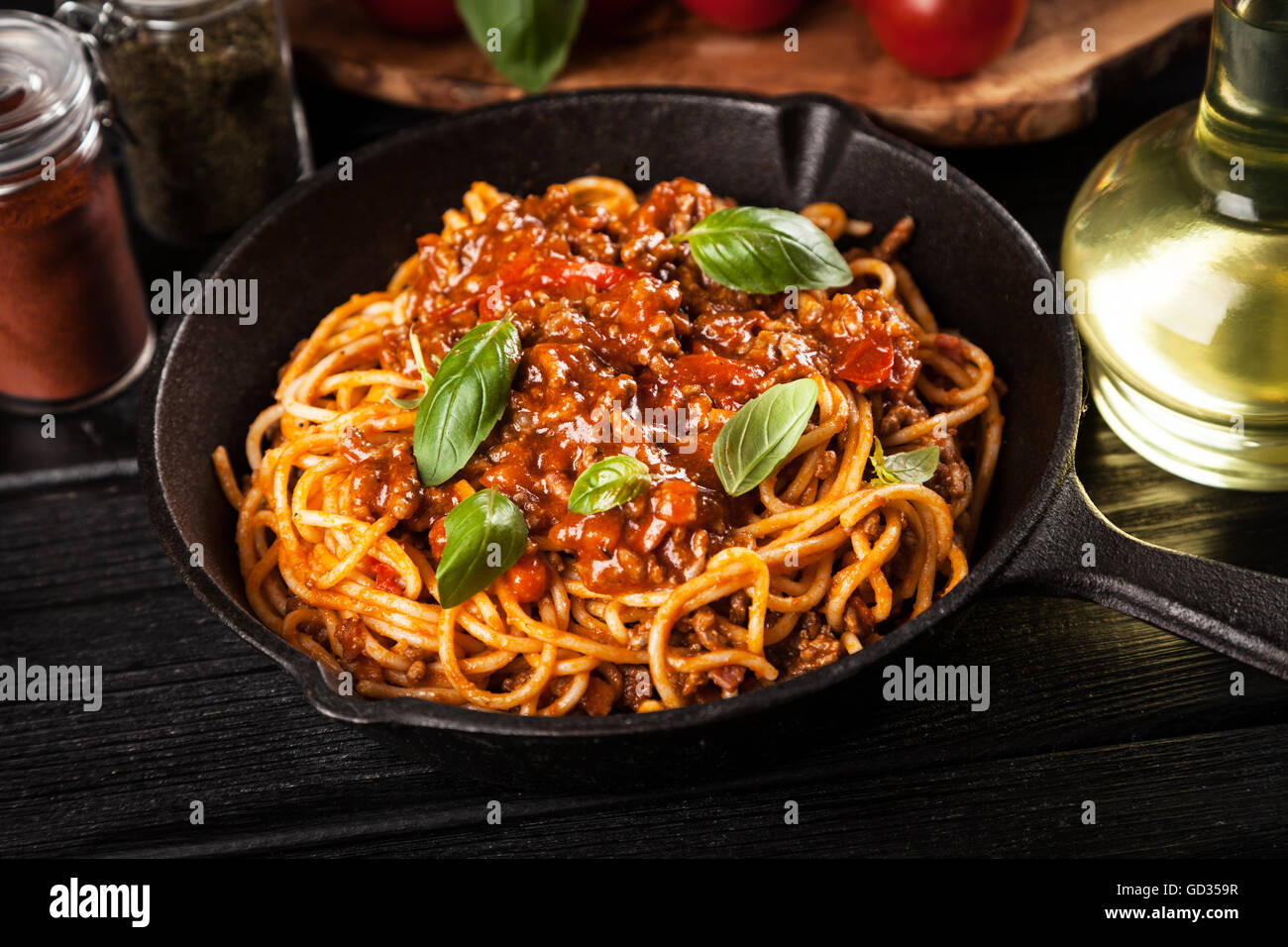 Traditional Spaghetti Bolognese Stock Photo Alamy