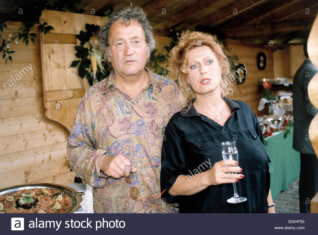 DIE PIEFKESAGA (1) / Der Skandal D 1990 / Wilfried Dotzel Szene mit