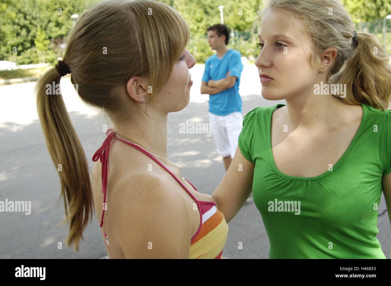 Teenager Girls Fight Rivalry Stock Photo Alamy