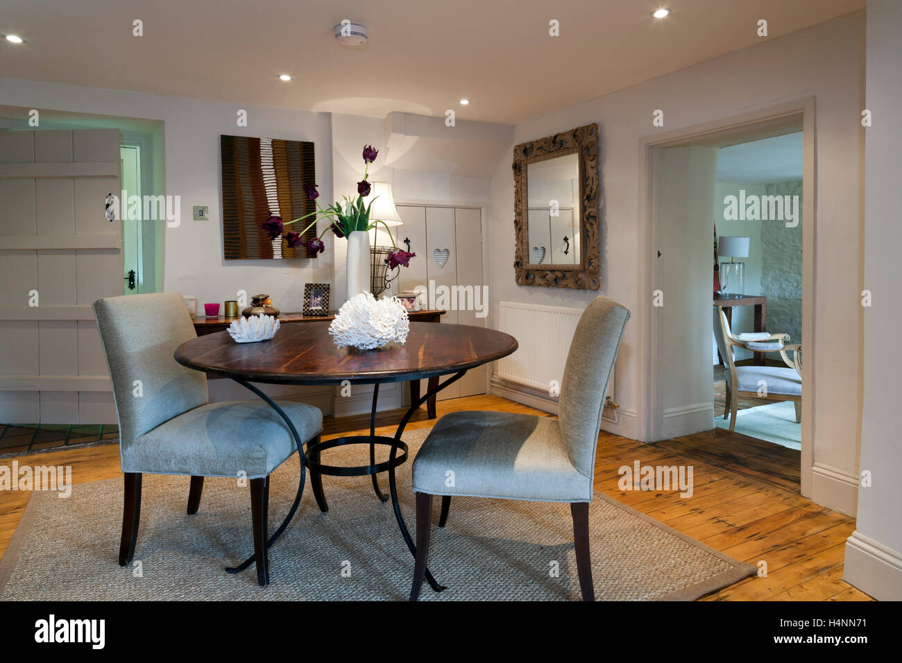 Contemporary Furnishings Uballscom - Contemporary Furnishings And Art In A Period Cottage Dining Room contemporary furnishings uballscom - contemporary furnishings and art in a period cottage dining room