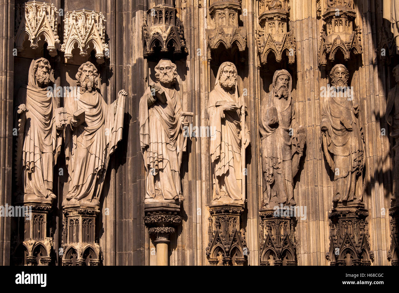 Europe Germany Cologne Sculptures At The St Peters Portal Of The