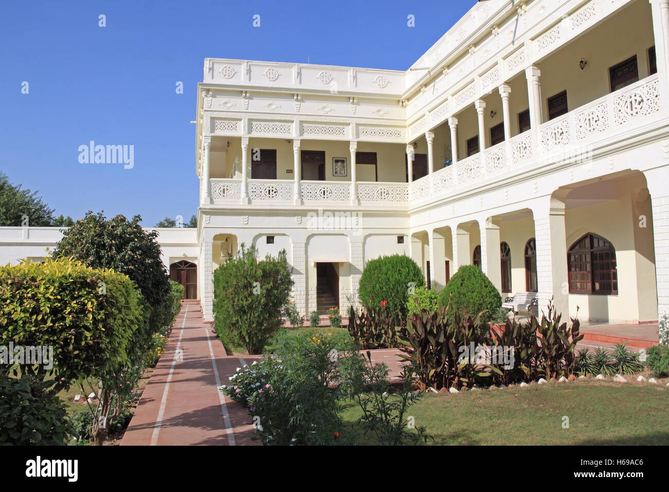 Hotel Indra Vilas Hi Res Stock Photography And Images Alamy