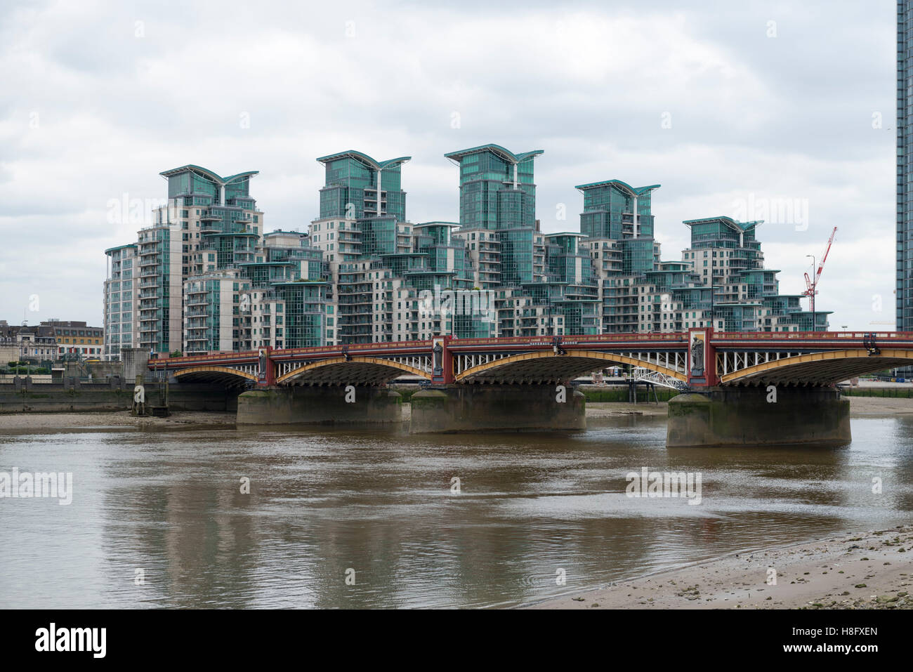 england, london, the thames, vauxhall bridge with postmodern stock england, london, the thames, vauxhall bridge with postmodern stock