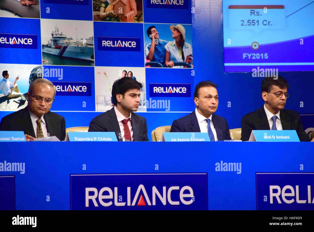 dhirubhai ambani and reliance leadership Dhirubhai ambani has not only been a great leader but also an inspirational story for several youngsters hailing from small towns to make it. dhirubhai ambani and reliance leadership Dhirubhai ambani has not only been a great leader but also an inspirational story for several youngsters hailing from small towns to make it.