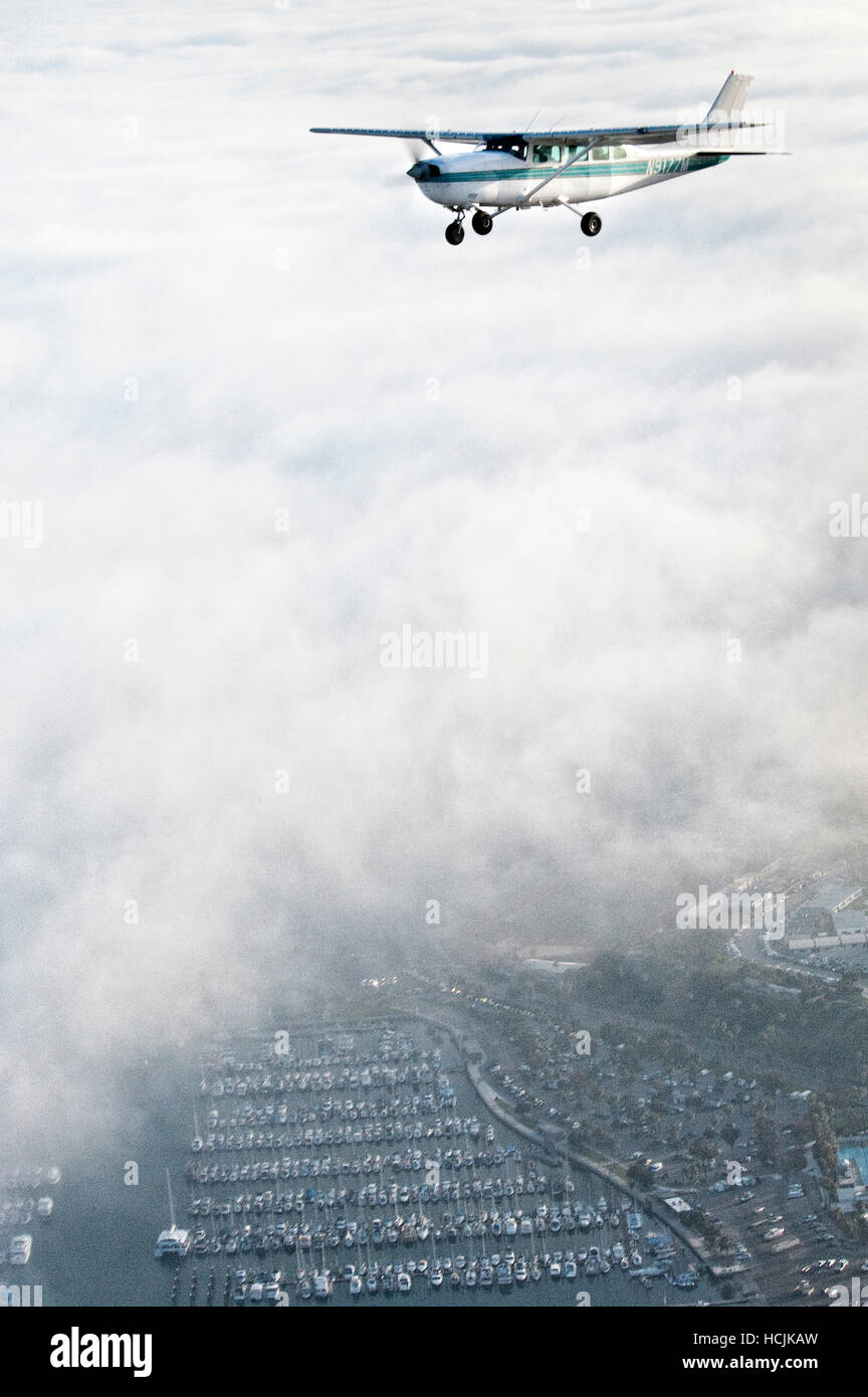 Lighthawk S Cessna 207 Aircraft Flies Over Santa Barbara S Harbor In