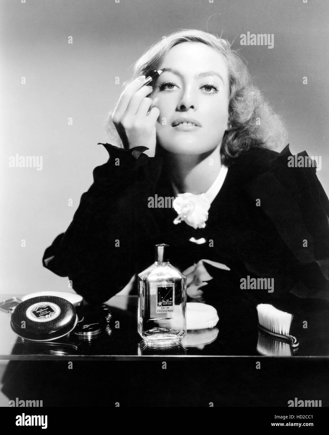 Joan Crawford Ca Late 1930s Stock Photo Alamy